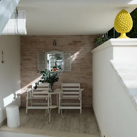 Bed and Breakfast Volli Three Αγκριτζέντο
