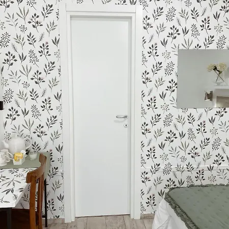 Bed & Breakfast Volli Three